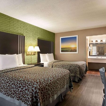 Days Inn By Wyndham Hardeeville/ I-95 State Line Bagian luar foto
