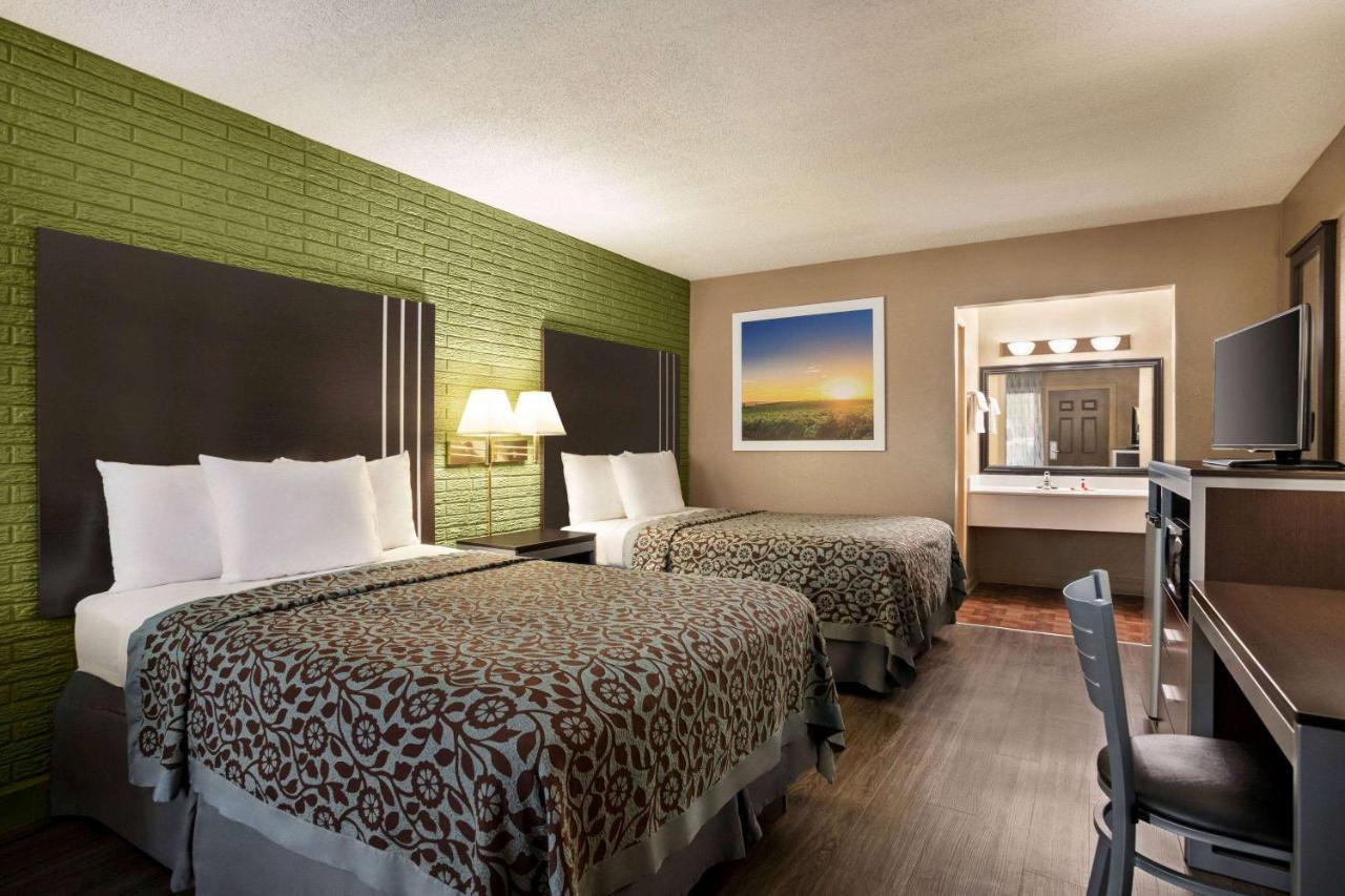 Days Inn By Wyndham Hardeeville/ I-95 State Line Bagian luar foto