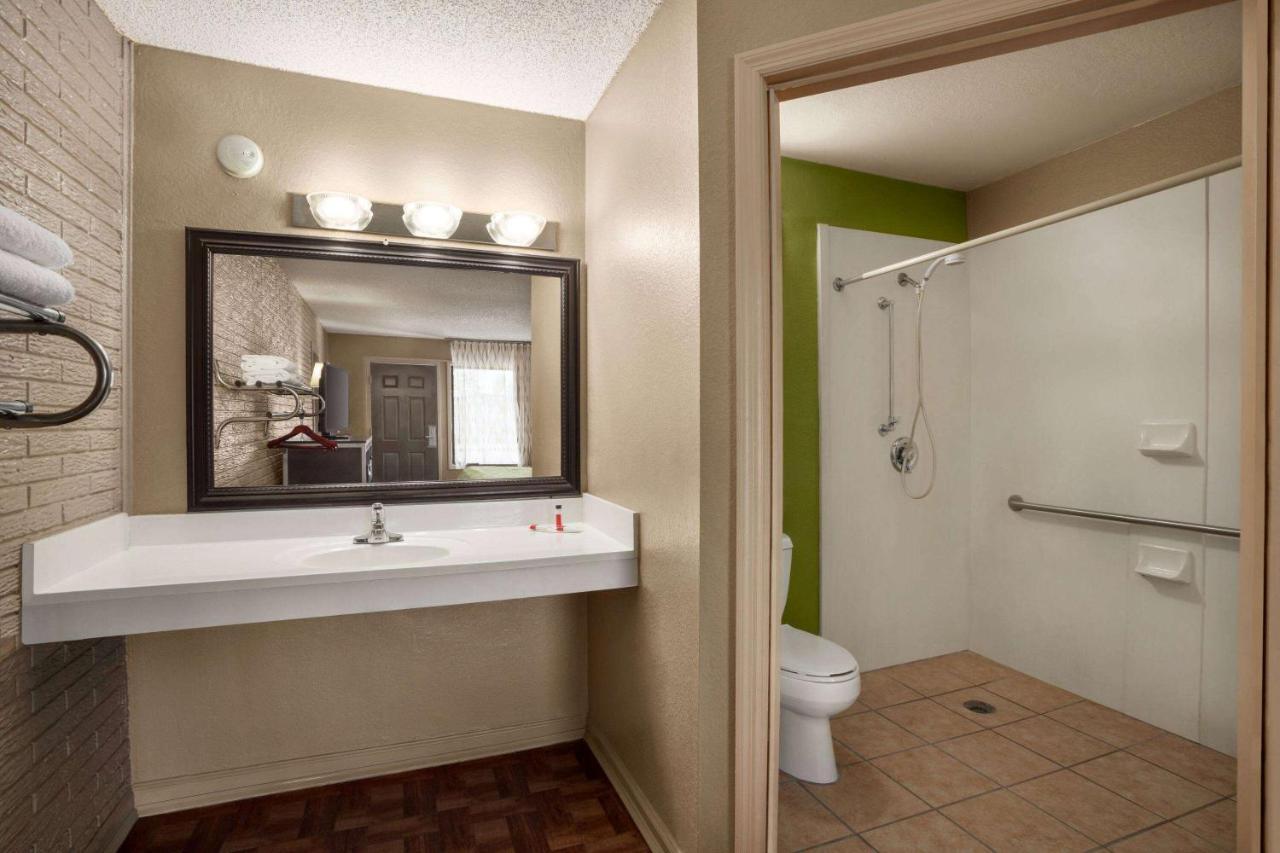 Days Inn By Wyndham Hardeeville/ I-95 State Line Bagian luar foto